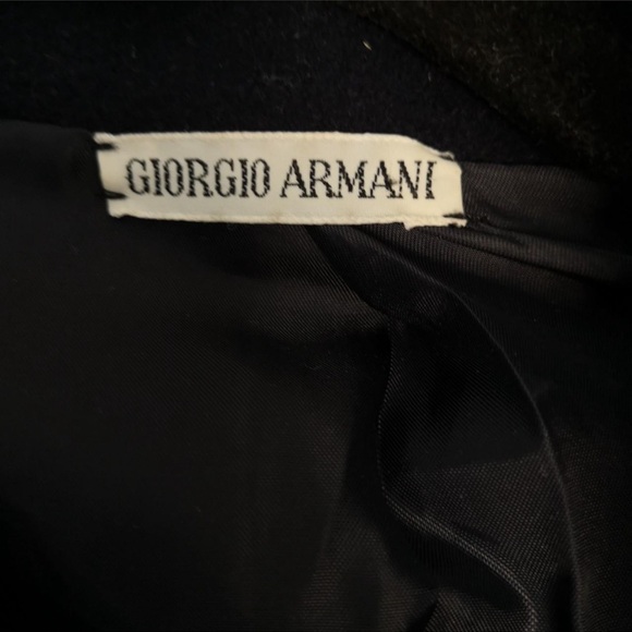 Georgia Armani Lana cashmere coat size small - Picture 3 of 4